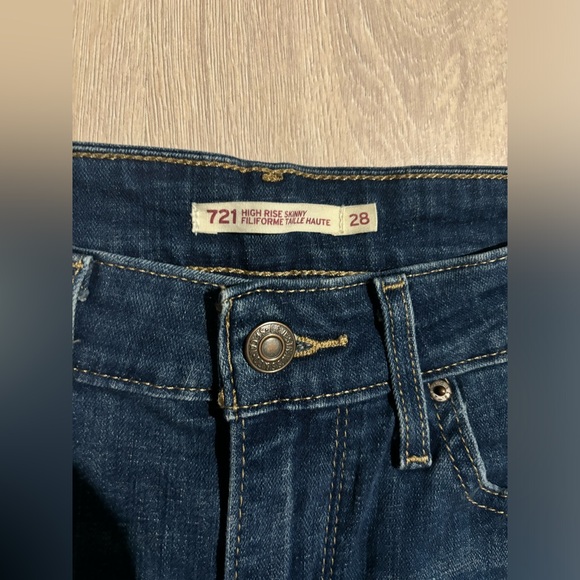 Levi’s 721 jeans - Like New Condition - Picture 4 of 6
